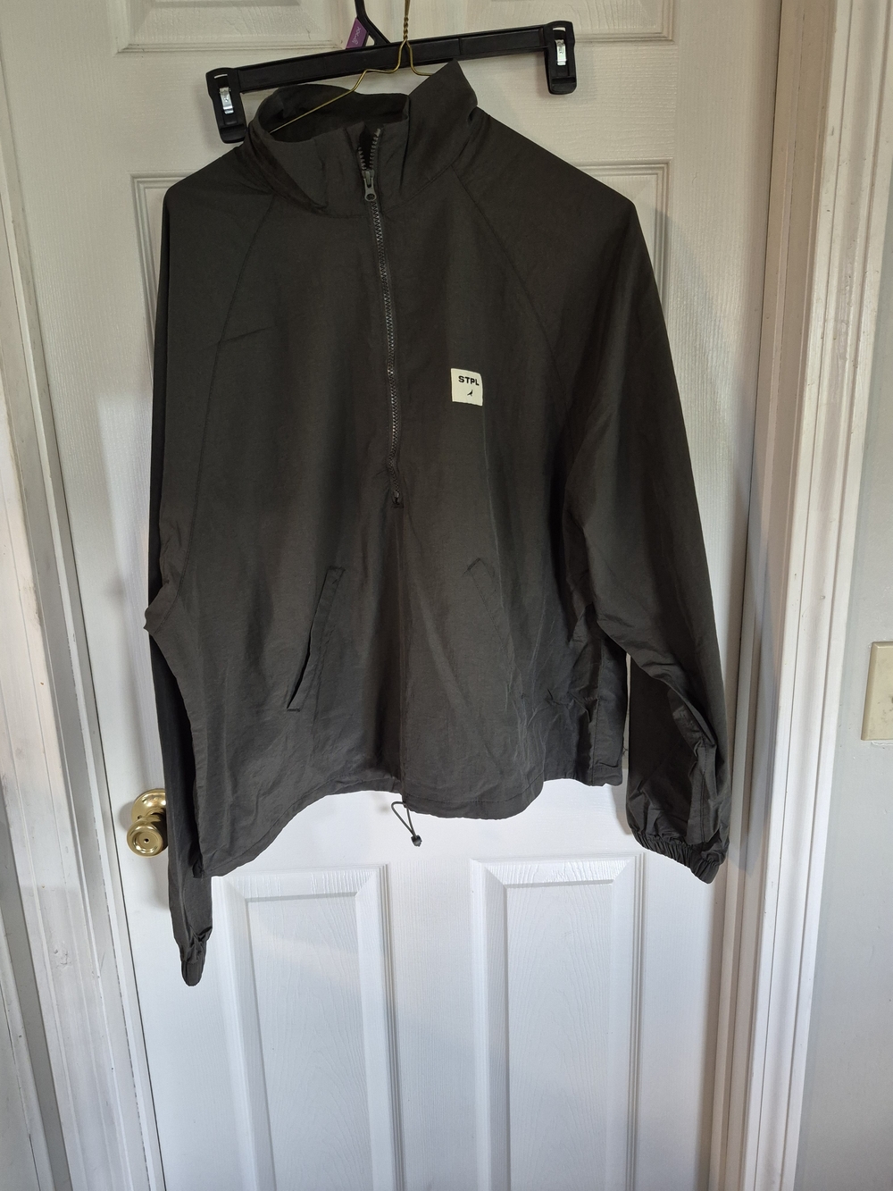 Stylish Men's Lightweight Windbreaker Jacket